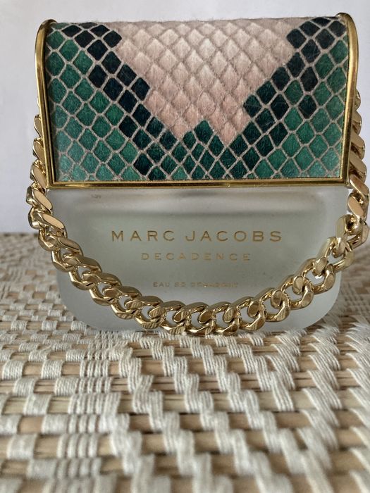 Marc Jacobs Eau So Decadent.