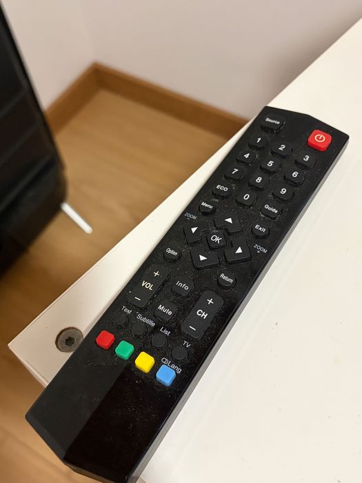 Vendo Televisão 32”