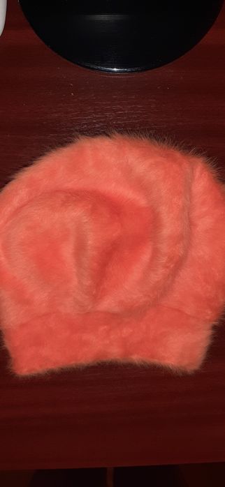 Берет из ангоры, ангоровый берет