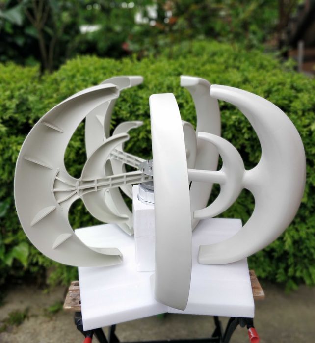 Turbina Eólica Vertical 1500W 12V + Controlador Híbrido MPPT 12/24V