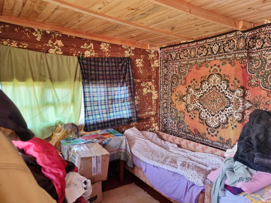 Окремий будинок + 7.3 сотки землі в районі Бобровиця-KI