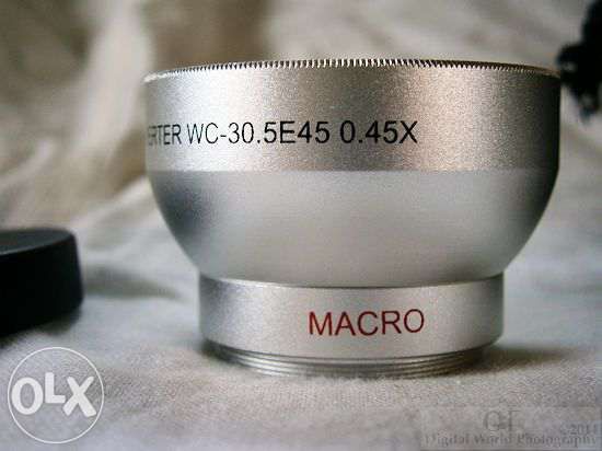 30.5mm Wide-Angle Lens 0.45x + Macro64750728708995121