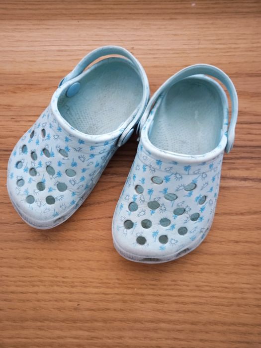 Crocsy klapki kroksy buty dla dziewczynki 20