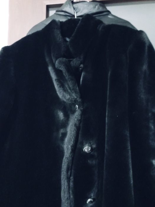 Futro czarne damskie sztuczne XL proste