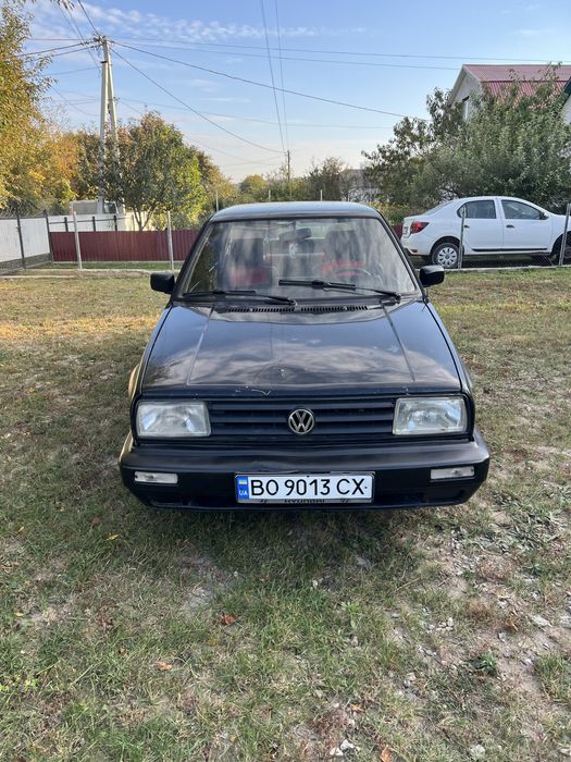 Продам Volkswagen Jetta 1,6