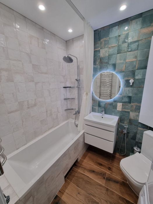 Двохкімнатна квартира з дизайнерським ремонтом