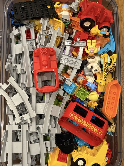 Lego DUPLO 11 zestawów klocki pociąg tory