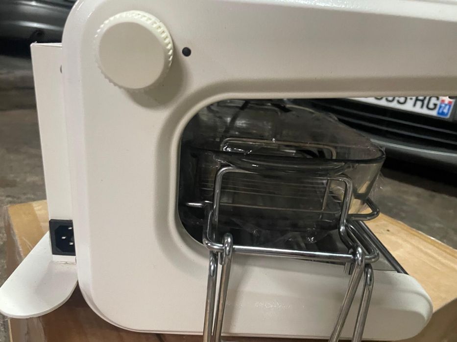 Maquina a aquecer prato profisional