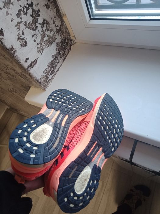 Кросівки Adidas 40 р, оригінал