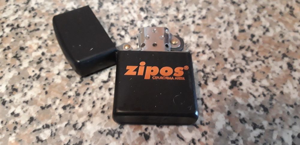 Conjunto de 4 Isqueiros Zippo