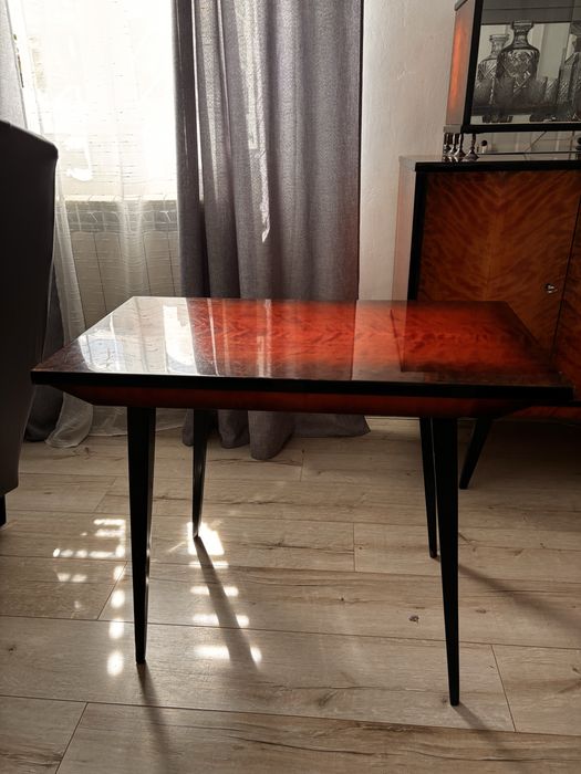 Zestaw Swarzędz meble 4 komody i stolik