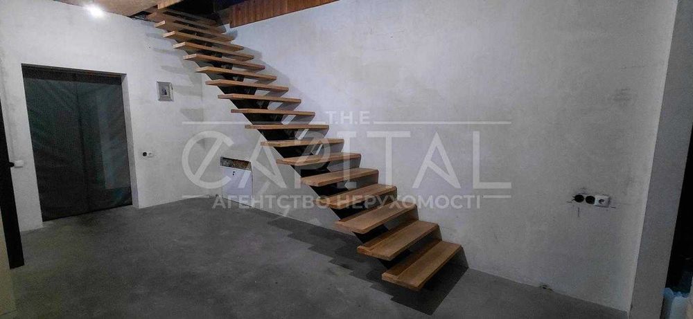 Продаж Будинок Українка Украинка Перша лінія