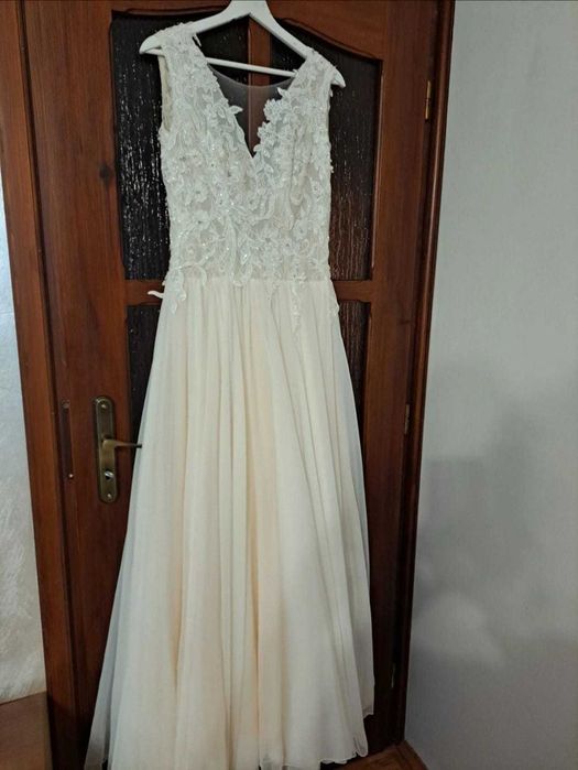 Suknia ślubna Ivory, rozmiar 38