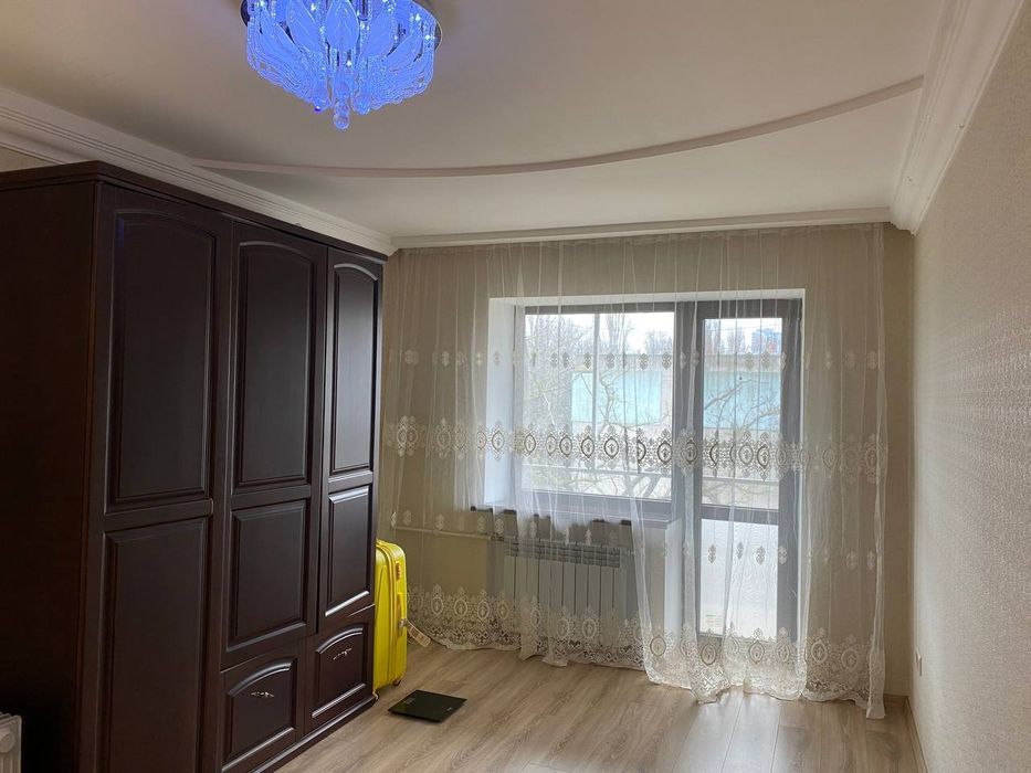 Продаж квартири на Черемушках ген.Петрова