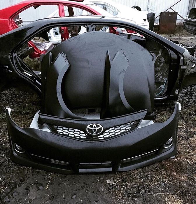 Бампер Toyota Camry 40,50,55 тойота