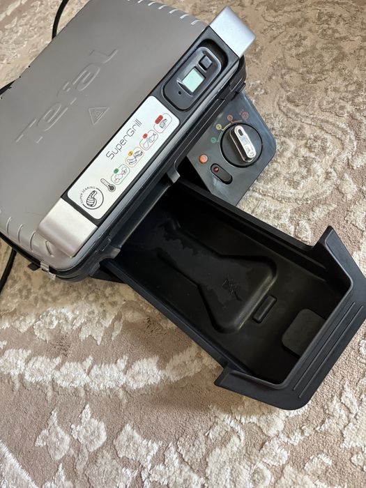 Продам гриль Tefal GC451B12