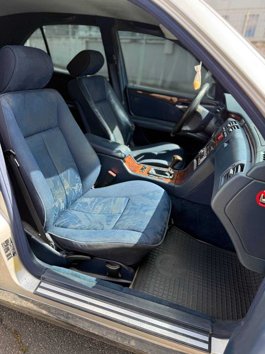 Mercedes-Benz E-Class 1998