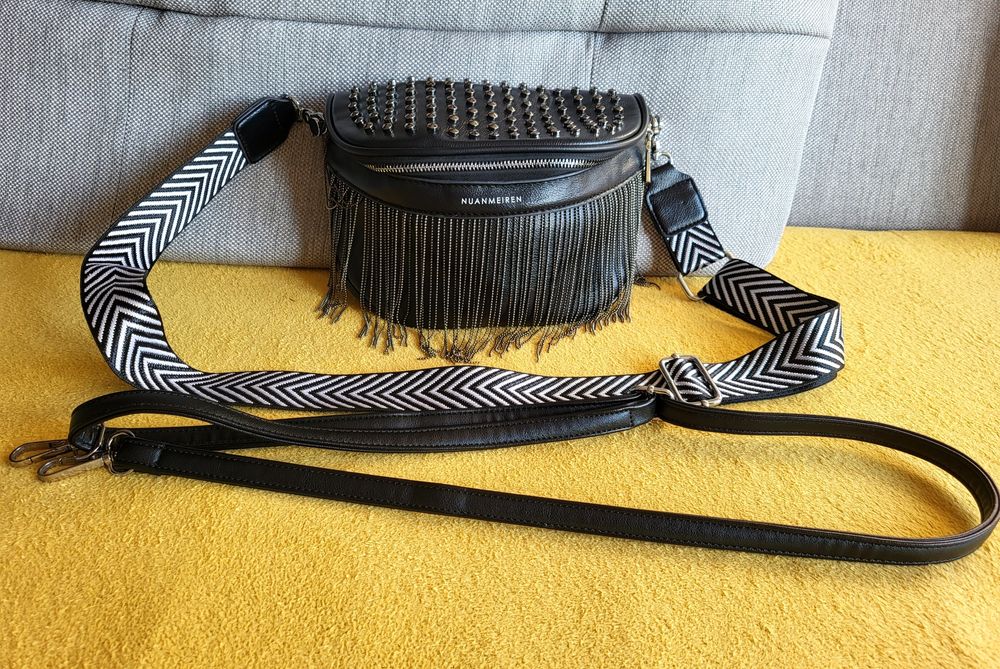 Стильна сумка-бананка (2 ремінці)