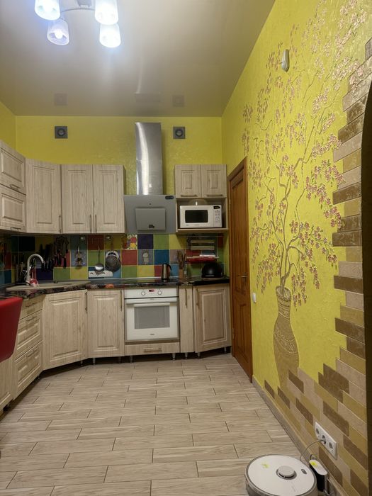 Продаж Заміський Будинок