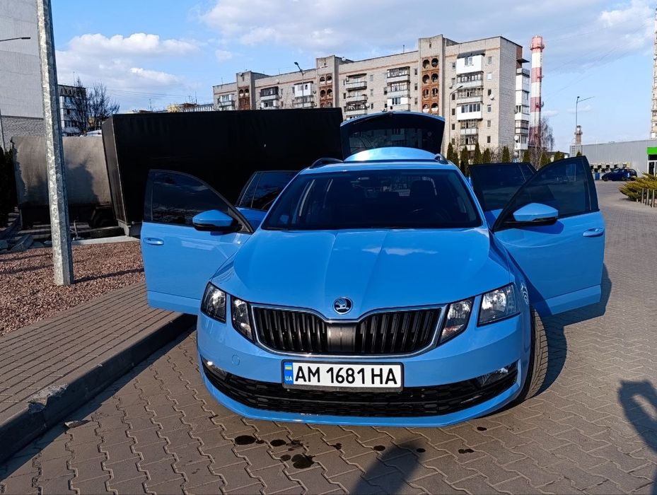 Skoda Octavia 2017 VIN TMBJJ7NE8J0104297 фото оголошення 10 з 22
