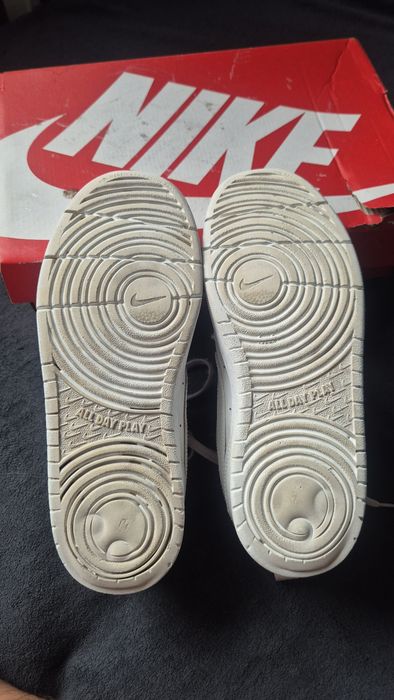 Sprzedam buty nike orginalne