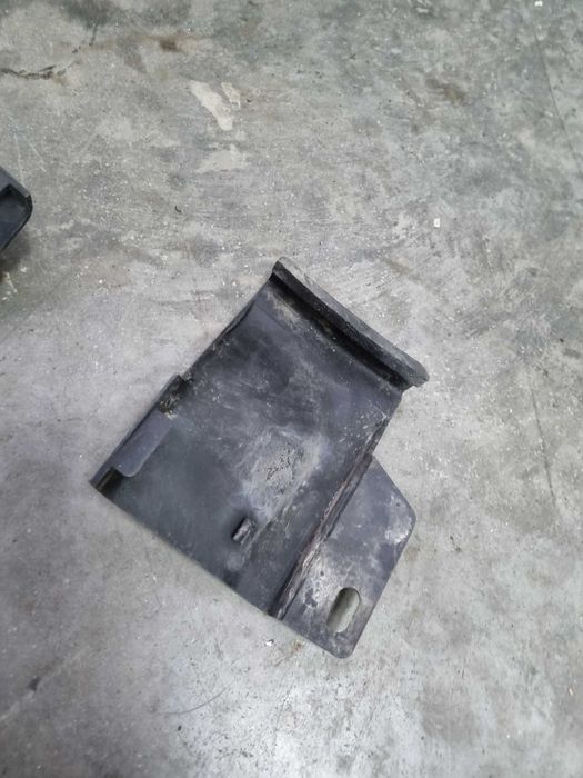 narożniki progowe suzuki samurai