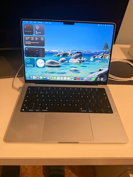 M2 Pro MacBook Pro de 14"496330671957616641