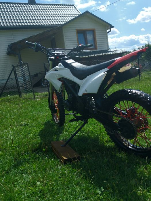 Продам мотоцкл срдх 200