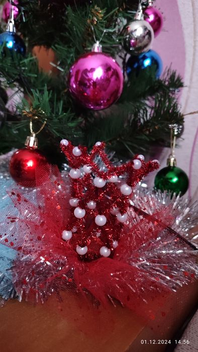 Корона заколка новорічна