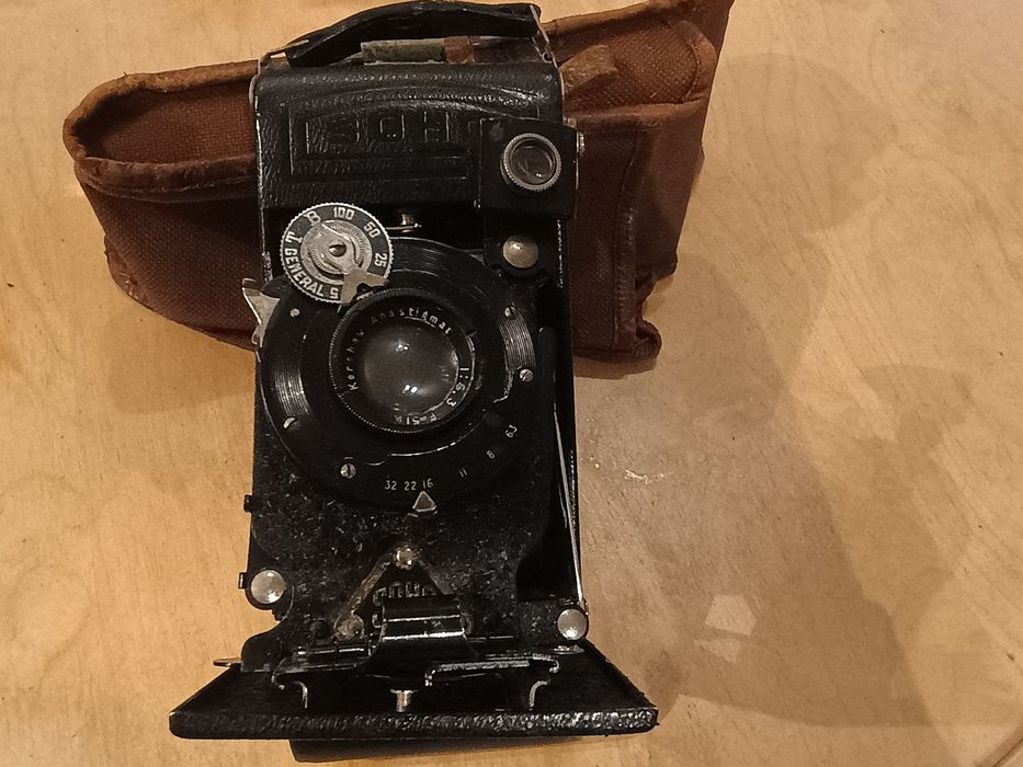 Sprzedam stary aparat mieszkowy Soho, na szeroki film.