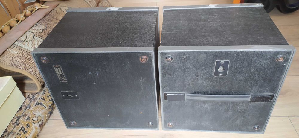 Акустичні системи "ЛОМО" порожні