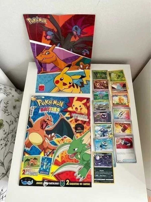 Revista pokémon + 1 poster + 14 cartas em inglês