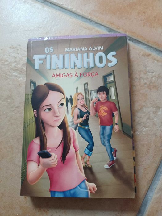 Livros Criança / Jovem - Diversos - 3€ cada - NOVOS