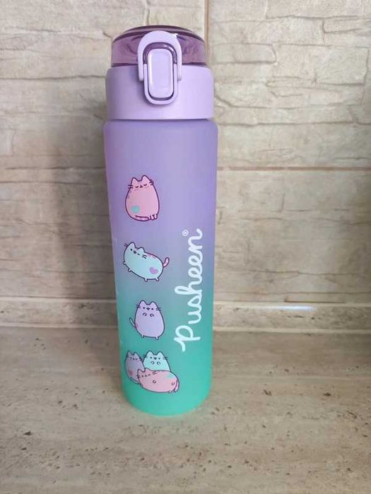 Bidon Pusheen nowy