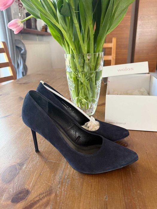 Buty szpilki granatowe