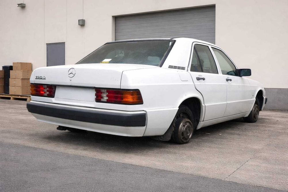 Mercedes 190 D para venda de peças com apenas 190mil km's