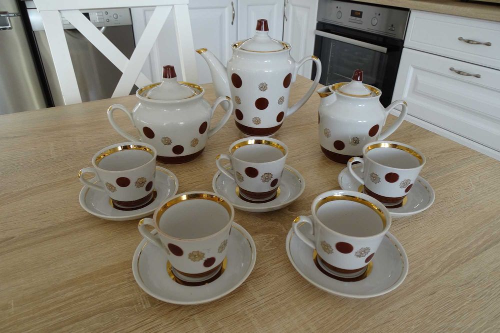 Serwis kawowy - porcelana z czasów PRL (1)