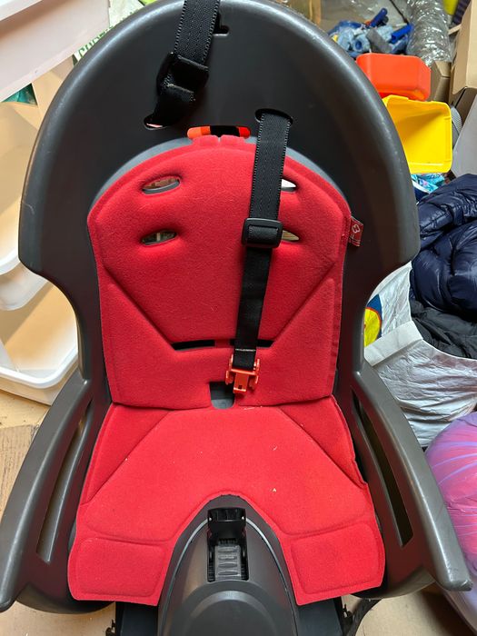 Hamax siesta + mocowanie do ramy