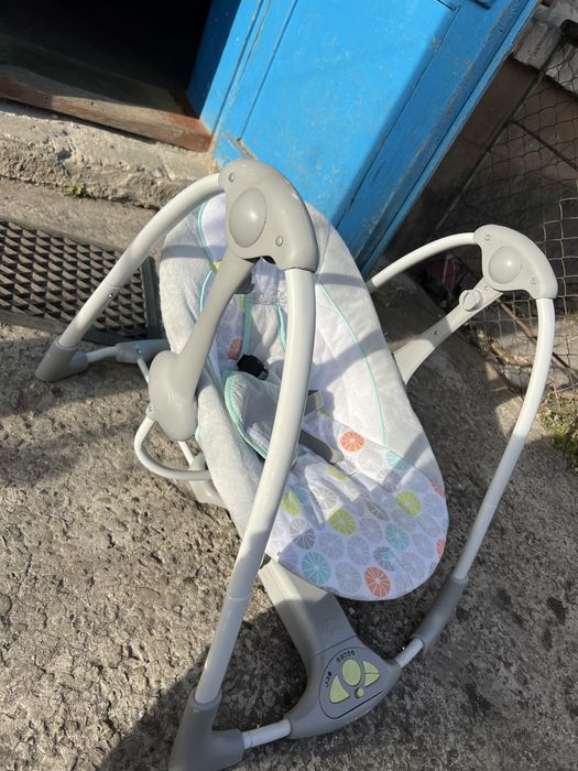 Продам шезлонг для діток від народження