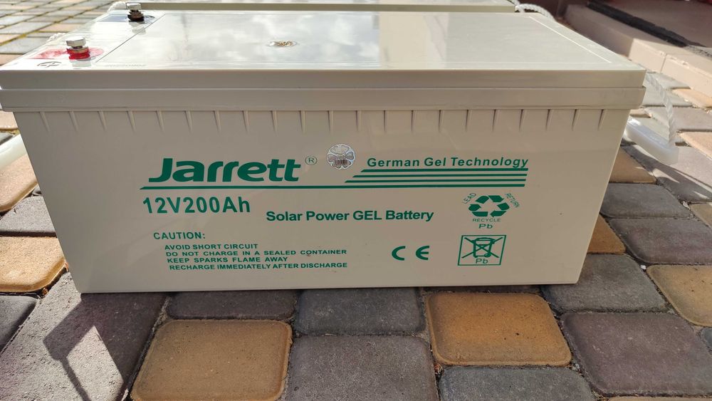 Продам 4 шт. Б/У гелеві акумулятори 200Ah 12V Jarrett GEL Battery
