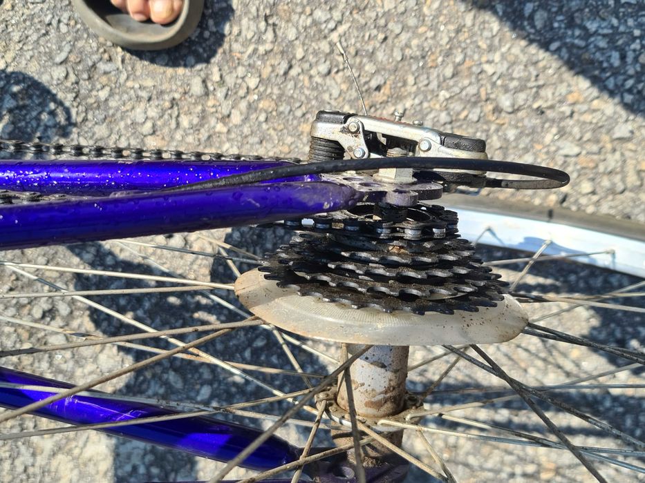 2 bicicletas 150€ roda 26. Separado 80€ cada