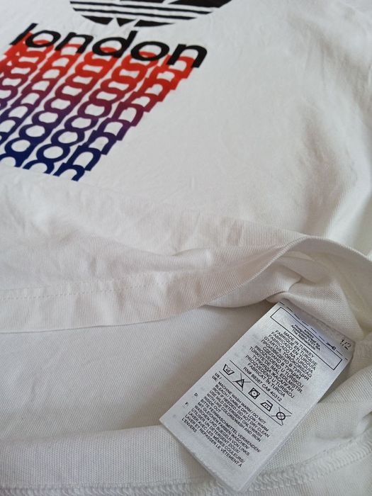 Футболка adidas (S-M) + ПОДАРОК адидас y2k sk8 casuals