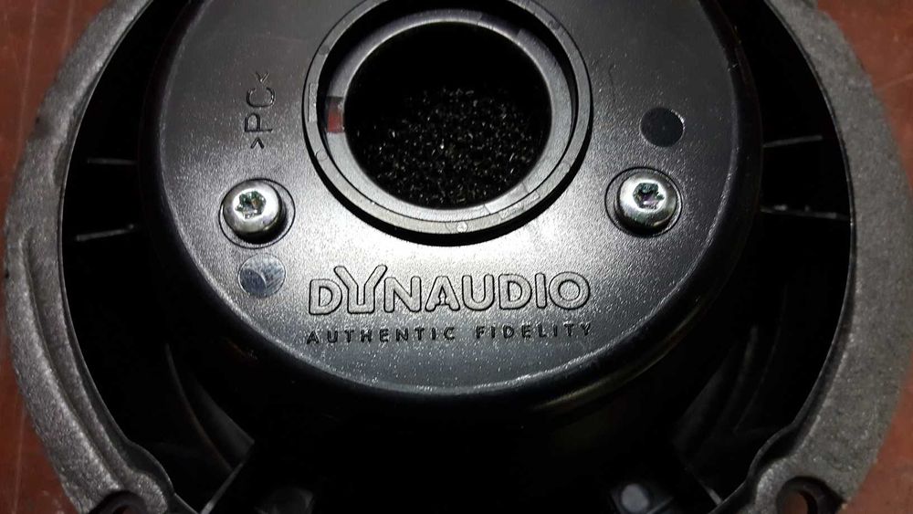 Colunas Autorádios Alpine Blaupunkt Dynaudio JBL LG Pioneer Sony VW