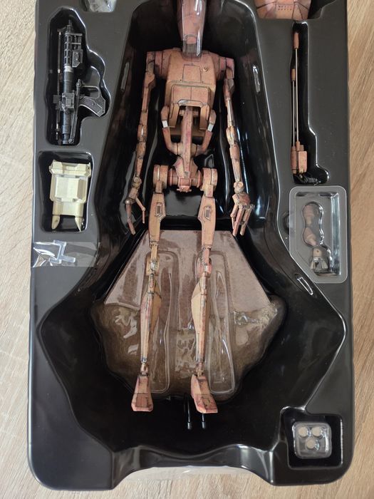 Hot toys battle droid mms649