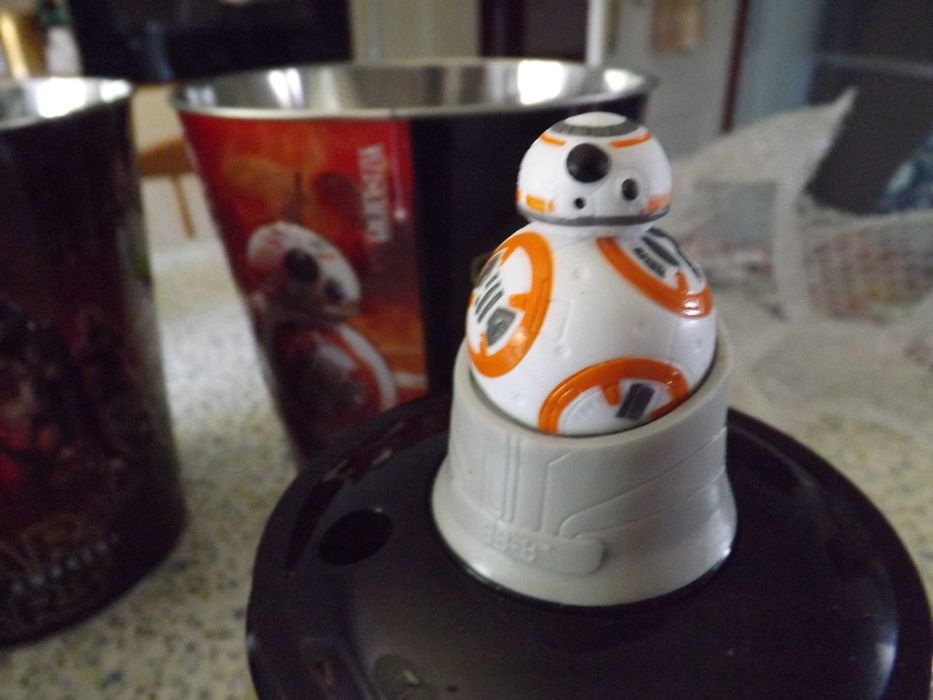 Kubełek na pop corn, kubki kinowe, figurki star wars