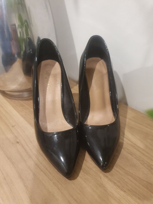 ! Buty damskie szpilki