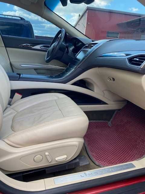 Автомобіль в продаж Гібрид