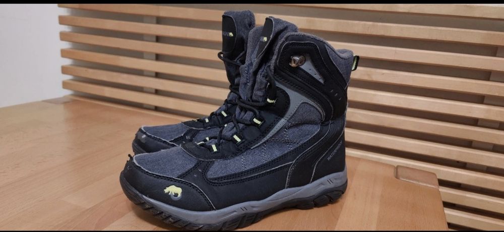 Buty zimowe dziecięce roz 39