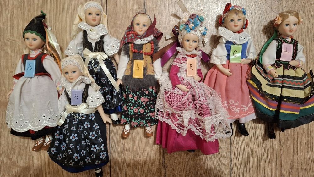 Porcelanowe lalki DEAGOSTINI - strój ludowy