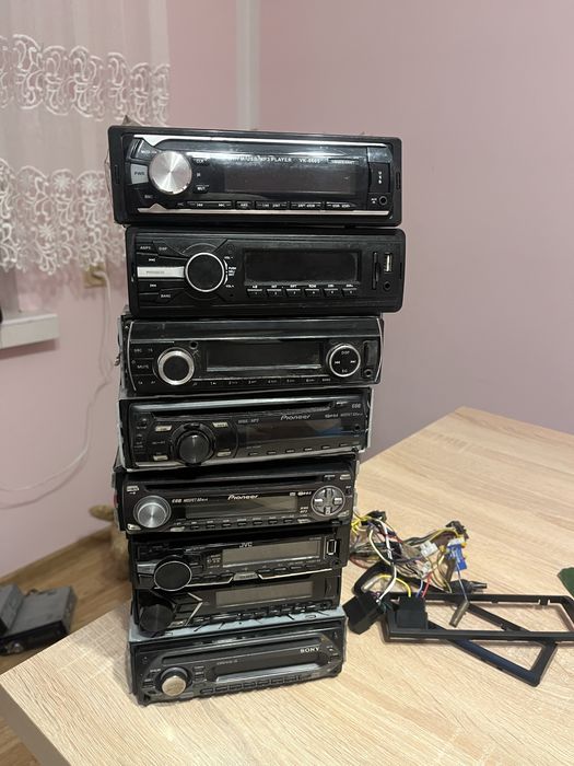 Sprzedam radia samouchodowe USB AUX Bluetooth